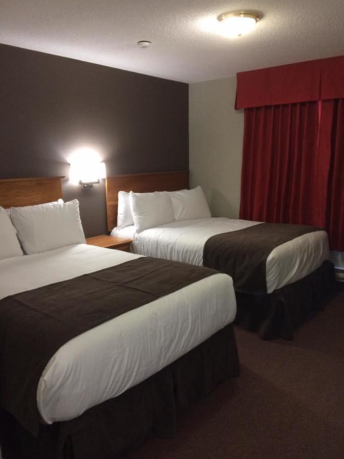 The Southern Port Hotel & Chalets Harbour Breton Bagian luar foto